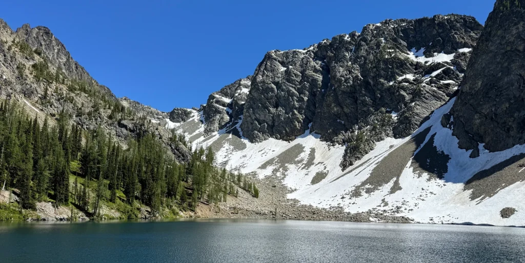Blue Lake in North Cascades National Park, one of the Least Crowded National Parks
