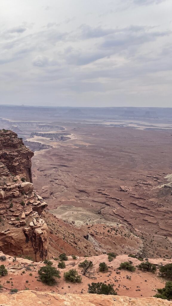 Canyonlands National Park desert landscape with towering red rock.